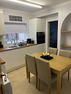 Lovely 1 Bedroom Ground Floor Apartment max 4 per