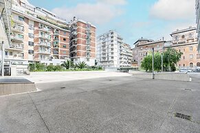 Portuense 107- Bright Flat