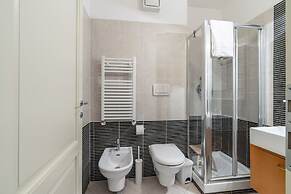 Portuense 107- Bright Flat