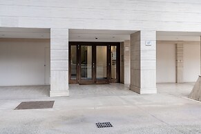 Portuense 107- Bright Flat