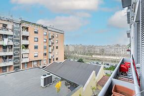 Portuense 107- Bright Flat