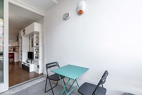 Portuense 107- Bright Flat