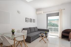 Varkiza Seaside Apartment