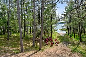 Tranquil Lakefront Oasis - Fire Pit Fishing BBQ