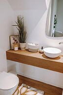 Athenian Riviera Elegant Residence