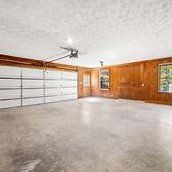 Grand Retreat Luxury Vacation for Large Groups