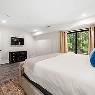 Grand Retreat Luxury Vacation for Large Groups