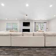 Grand Retreat Luxury Vacation for Large Groups