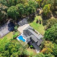 Grand Retreat Luxury Vacation for Large Groups