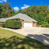 Grand Retreat Luxury Vacation for Large Groups