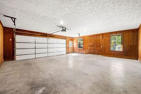 Grand Retreat Luxury Vacation for Large Groups