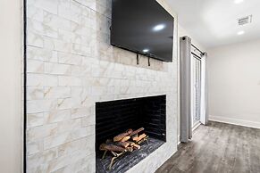 Grand Retreat Luxury Vacation for Large Groups