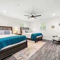 Grand Retreat Luxury Vacation for Large Groups