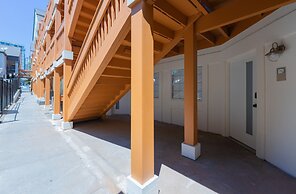 Modern Urban Oasis in Prime Buckhead Atlanta