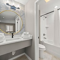 Prime Buckhead Chic Condo in Atlanta