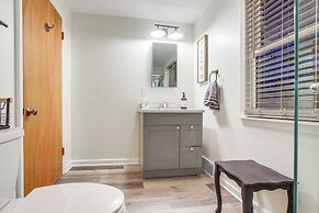 Barnes City House ~ 3 Mi to Hunting & Fishing!