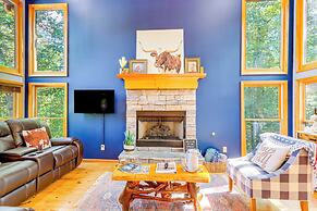 Spacious Talking Rock Cabin: Game Room, Fire Pit!