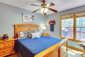 Spacious Talking Rock Cabin: Game Room, Fire Pit!