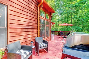 Spacious Talking Rock Cabin: Game Room, Fire Pit!