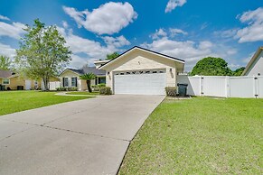 Sunny Ocala Oasis w/ Grill: Near National Forest!