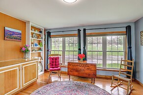 Views of Canandaigua Lake: Middlesex Retreat!