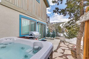Walk to Slopes: Home w/ Hot Tub in Keystone
