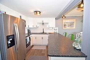 Thunder Island 137d 2 Bedroom Condo by RedAwning