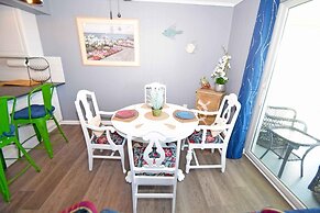 Thunder Island 137d 2 Bedroom Condo by RedAwning