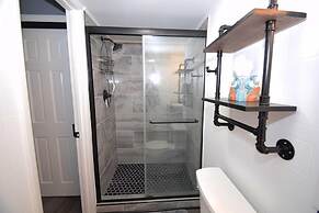 Thunder Island 137d 2 Bedroom Condo by RedAwning