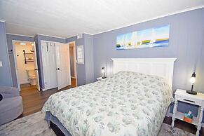 Thunder Island 137d 2 Bedroom Condo by RedAwning