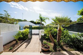 Villetta Tesea In Residence Near The Sea