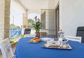 Villa Milon Near The Sea