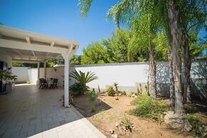 Villetta Olimpia Near The Beach