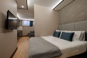 The Row Taksim Suites