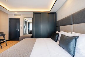 The Row Taksim Suites