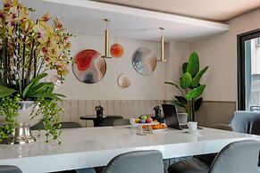 The Row Taksim Suites