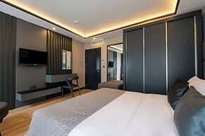 The Row Taksim Suites