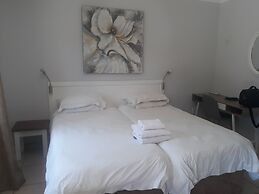 Room in B&B - B&B Room in St Lucia Safari Lodge #24