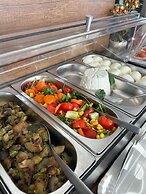 MIDDLE TOWN PALACE TROPEA