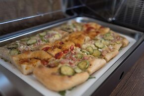 MIDDLE TOWN PALACE TROPEA