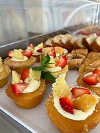 MIDDLE TOWN PALACE TROPEA