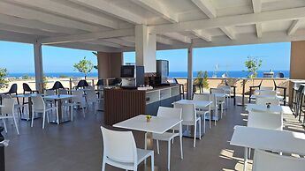 MIDDLE TOWN PALACE TROPEA