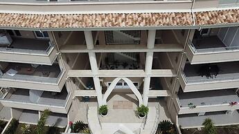 MIDDLE TOWN PALACE TROPEA