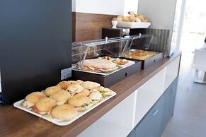 MIDDLE TOWN PALACE TROPEA