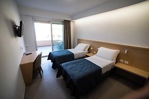 MIDDLE TOWN PALACE TROPEA