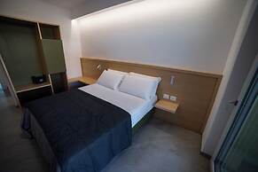 MIDDLE TOWN PALACE TROPEA