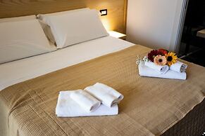 MIDDLE TOWN PALACE TROPEA