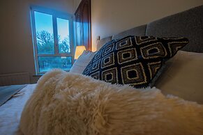 Greenfield Lodge Hotel Bar & Bistro