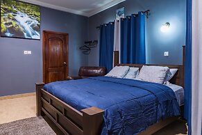 BlueGreen Guest House