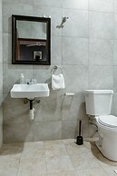 BlueGreen Guest House